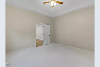 210 W Oak Street, Zebulon, NC 27597 - Photo 27