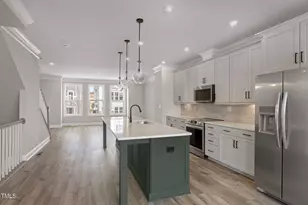 502 Plumleaf Ln, Durham, NC 27703 - Photo 11