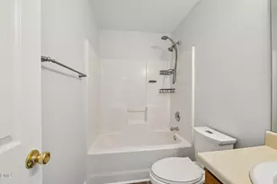 8005 Caliber Woods Dr, Raleigh, NC 27616 - Photo 33