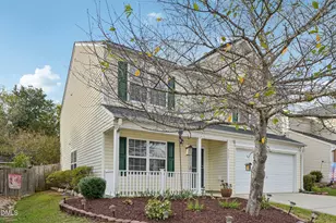 8005 Caliber Woods Dr, Raleigh, NC 27616 - Photo 3