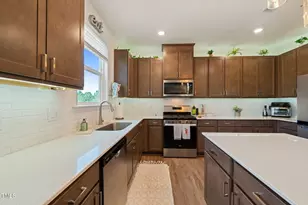 1417 Underbrush Dr, Durham, NC 27703 - Photo 17