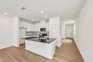 3029 Glen Lyon Dr, Durham, NC 27703 - Photo 9