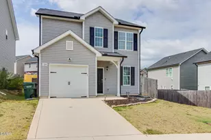 129 Crawford Pkwy, Clayton, NC 27520 - Photo 3