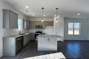 166 Shenandoah Ct, Clayton, NC 27520 - Photo 3