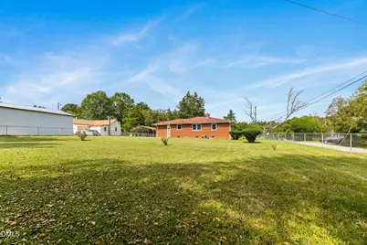 936 Eaton Street, Henderson, NC 27536 - Photo 23