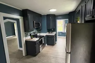 1932 Dogwood St, Fayetteville, NC 28301 - Photo 5