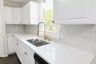 518 E 3rd St, Wendell, NC 27591 - Photo 3