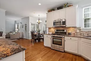 221 Parkridge Dr, Clayton, NC 27527 - Photo 9