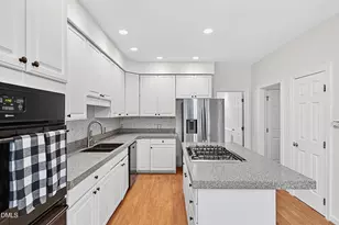 112 Glen Abbey Dr, Cary, NC 27513 - Photo 13