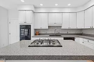 112 Glen Abbey Dr, Cary, NC 27513 - Photo 17