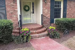 240 Crestwood Dr, Roxboro, NC 27573 - Photo 3