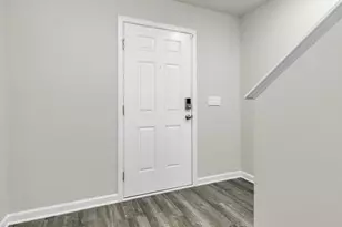 160 Carriedelle Ln, Wilsons Mills, NC 27577 - Photo 3