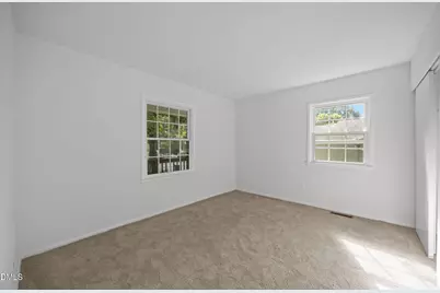 639 Woodhaven Drive, Burlington, NC 27217 - Photo 17