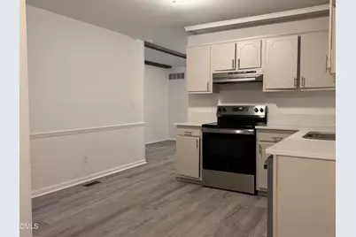 639 Woodhaven Drive, Burlington, NC 27217 - Photo 5