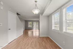 227 Schultz St, Chapel Hill, NC 27514 - Photo 9