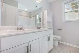 410 Ames St, Fayetteville, NC 28301 - Photo 29