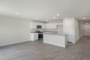 135 Carriedelle Ln, Wilsons Mills, NC 27577 - Photo 11