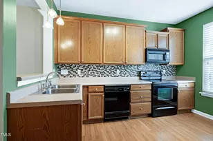 8939 Camden Park Dr, Raleigh, NC 27613 - Photo 5