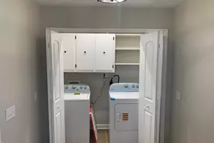 209 Reade Dr, Roxboro, NC 27573 - Photo 9