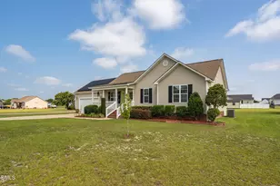 46 Bayberry Ln, Smithfield, NC 27577 - Photo 5