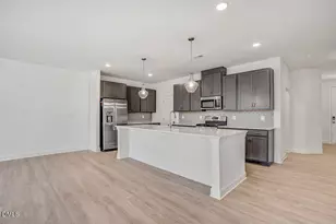 2095 Maggie Vly Dr, Apex, NC 27502 - Photo 5