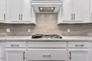 609 Crooked Pine Dr, Cary, NC 27519 - Photo 19