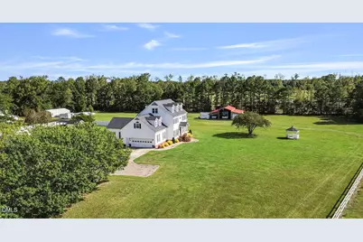 121 Erwin Avenue, Erwin, NC 28339 - Photo 7