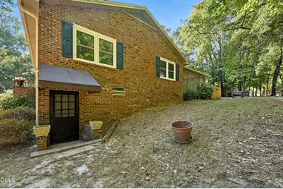 2007 Sunnybrook Drive, Burlington, NC 27215 - Photo 37