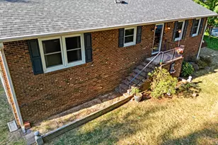 2007 Sunnybrook Dr, Burlington, NC 27215 - Photo 41