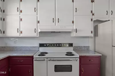 321 N Steele Street, Sanford, NC 27330 - Photo 19