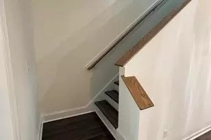 606 S Blackmon St, Benson, NC 27504 - Photo 7