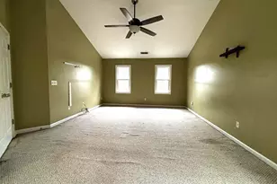 10205 Sorrills Creek Ln, Raleigh, NC 27614 - Photo 15