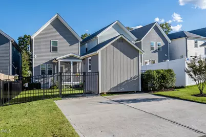 560 Great Ridge Parkway Parkway, Chapel Hill, NC 27516 - Photo 29