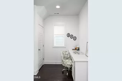 560 Great Ridge Parkway Parkway, Chapel Hill, NC 27516 - Photo 15