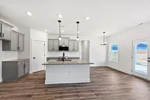 703 Dunlawton Ct, Sanford, NC 27330 - Photo 5