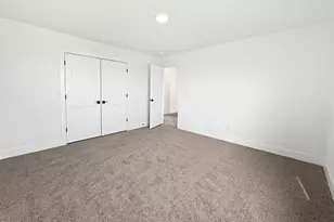 703 Dunlawton Ct, Sanford, NC 27330 - Photo 17