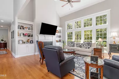 512 W Franklin Street, Zebulon, NC 27597 - Photo 13