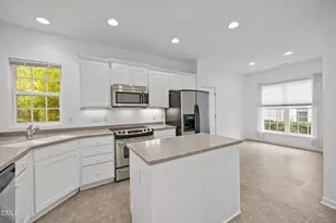 306 Fenmore Pl, Cary, NC 27519 - Photo 13