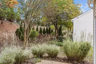 306 Fenmore Pl, Cary, NC 27519 - Photo 9