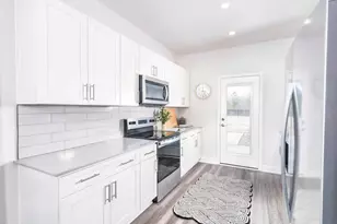 1103 Alfonso Ln, Durham, NC 27703 - Photo 7