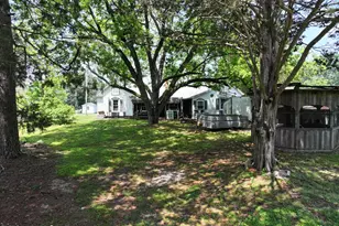 522 Providence Rd, Roxboro, NC 27573 - Photo 7