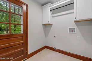 1705 Lord Ashley Dr, Sanford, NC 27330 - Photo 19