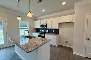 110 Pne Vis Wy, Sanford, NC 27332 - Photo 3