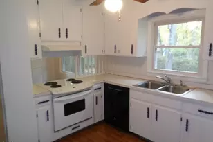 309 White Oak Dr, Cary, NC 27513 - Photo 3