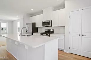 822 Romeria Dr, Durham, NC 27713 - Photo 7