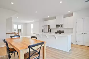 822 Romeria Dr, Durham, NC 27713 - Photo 11