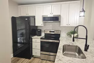 2012 Willow Hill Ln, Clayton, NC 27520 - Photo 7