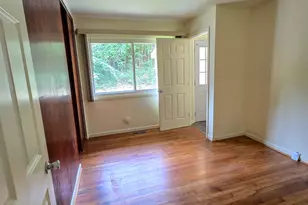 912 Dixie Trail, Raleigh, NC 27607 - Photo 11