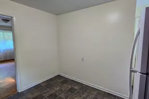 912 Dixie Trail, Raleigh, NC 27607 - Photo 9