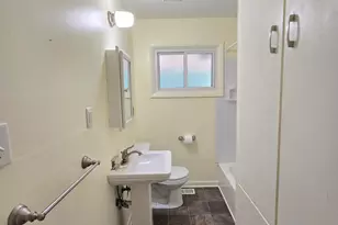 912 Dixie Trail, Raleigh, NC 27607 - Photo 23